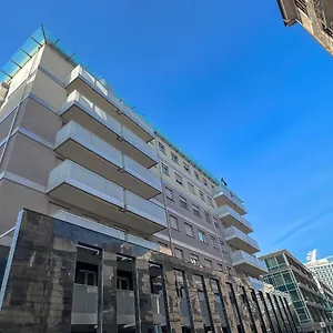https://nuovo-bilocale-nel-porto-antico.hotelitalianriviera.com