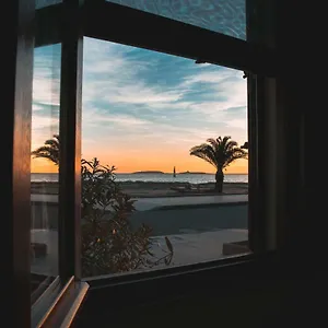 Dreams By The Sea Torre Grande