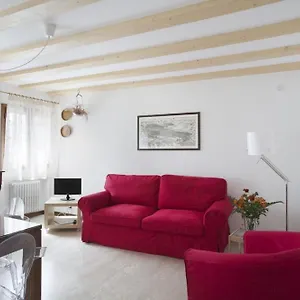 https://locappart-stefano-4.hotelslidodijesolo.com